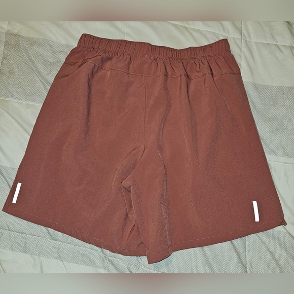 ASICS Men's Core Running Rust-Brown Athletic Shorts Small - Picture 4 of 7